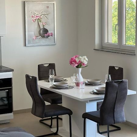 Apartman Ana Sveti Anton  Eksteriør billede